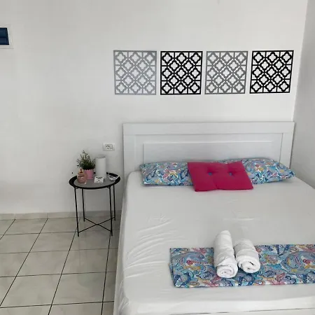 Spile Lukas Guest house *