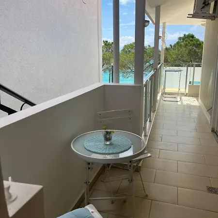 Spile Lukas Guest house Himare
