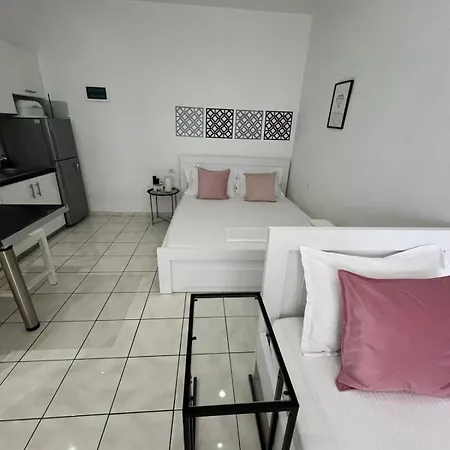 Spile Lukas 3* Himarë