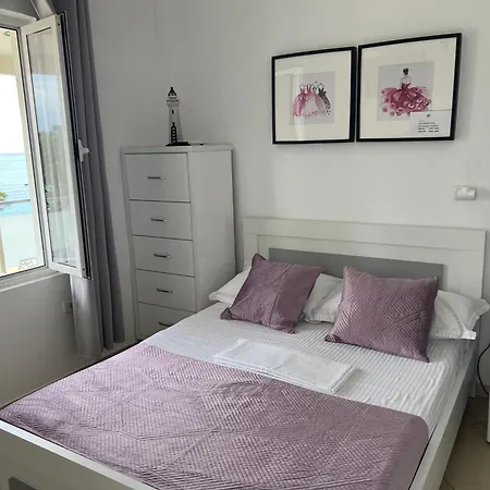 Pensión Spile Lukas Himarë