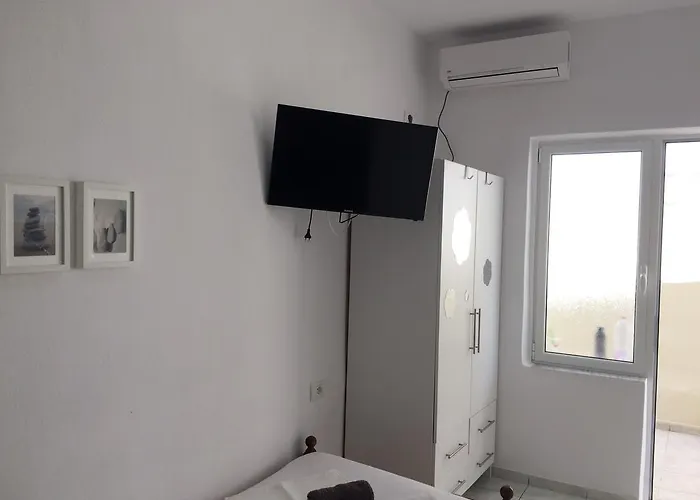 Spile Lukas 3* Himare